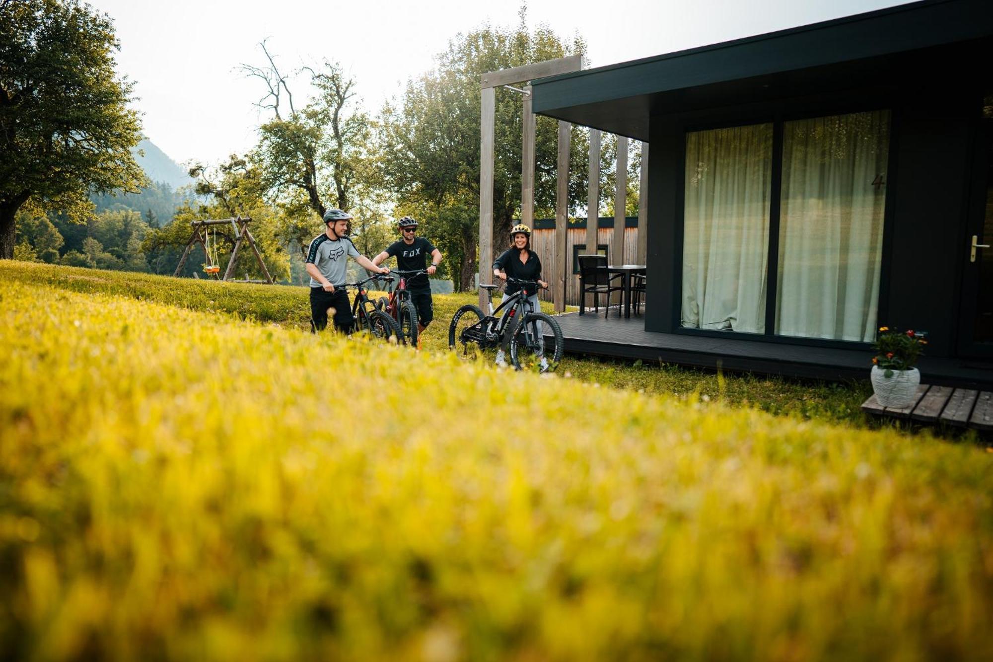 Chaletpark Petzen Hotell Feistritz ob Bleiburg Exteriör bild