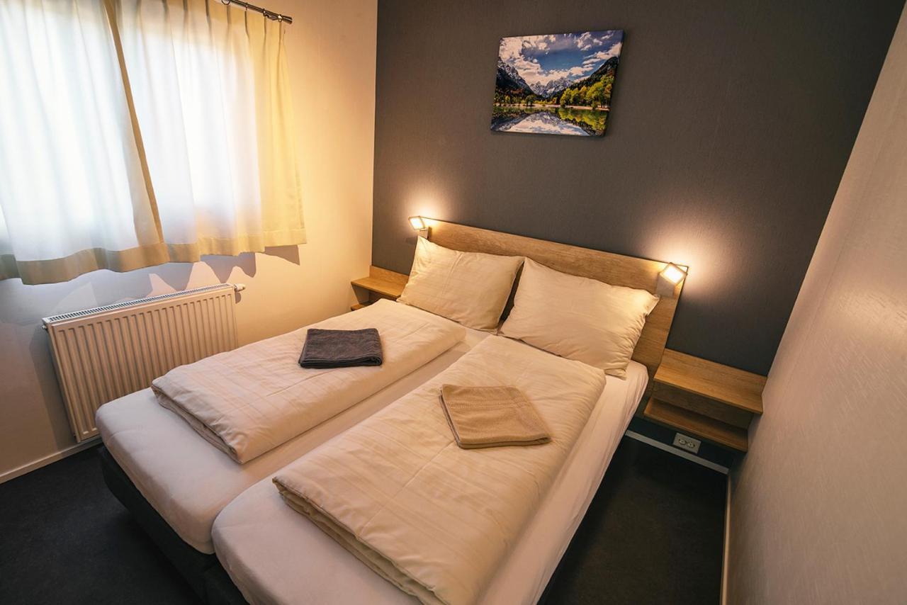 Chaletpark Petzen Feistritz ob Bleiburg Exteriör bild